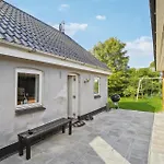 3 Bedroom Gorgeous In Nyaraló