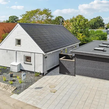 Feriehus Gorgeous Home In Asaa With Wifi Asaa