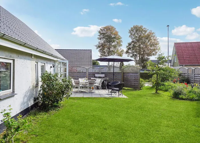 Holiday home 3 Bedroom Gorgeous In Asa