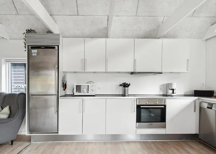 3 Bedroom Gorgeous In * Asa